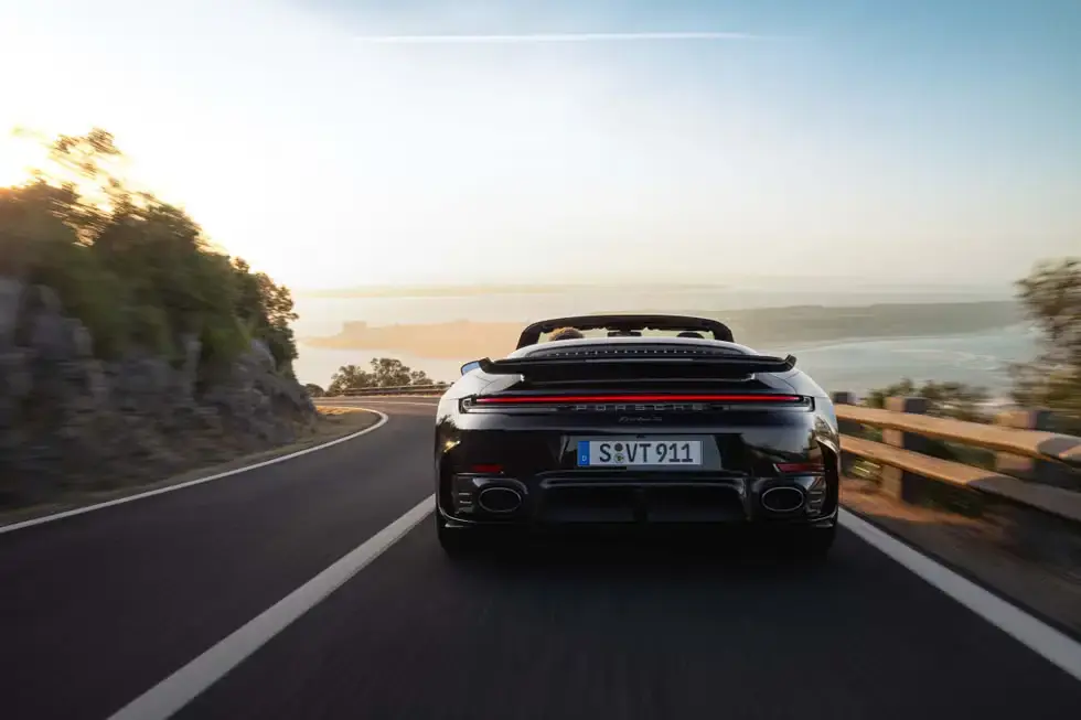 2026-porsche-911-turbo-s- Rare Look